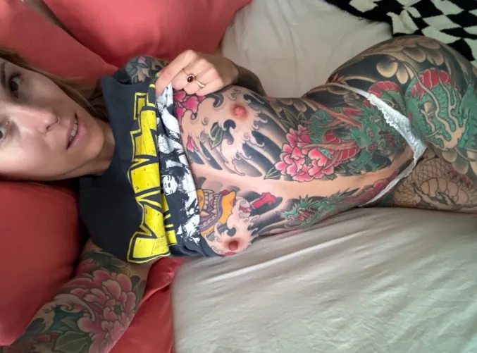 Thumbnail Kuzagirl flaunts Tattooed Boobs in HotChicksWithTattoos