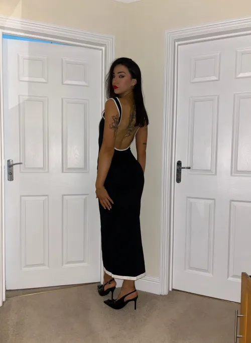 Thumbnail Ready to Steal the Show by CherryDiva_ | Strutting in TightDresses