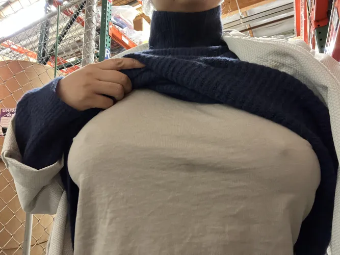 Thumbnail Sneaky and Braless: gemmacactus' Secretive Photo Collection