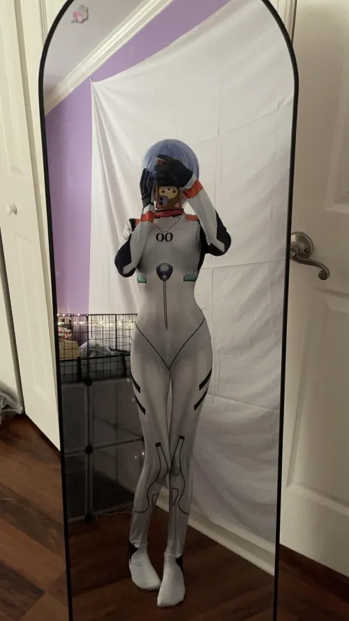Thumbnail Mesmerizing Rei Ayanami Cosplay | daedrabeing