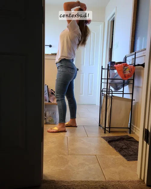 Thumbnail Booty Showcase: centexbad1's 40-YO Wife | WifeWantstoPlay