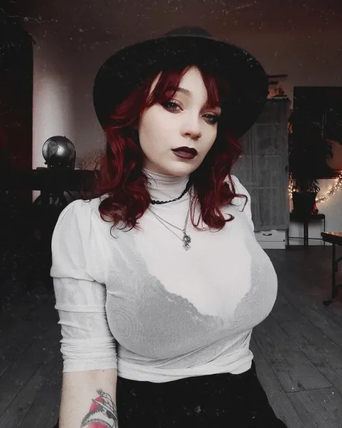 Thumbnail Diving into 2Busty2Hide - Sultry Seethrough Goth Delight