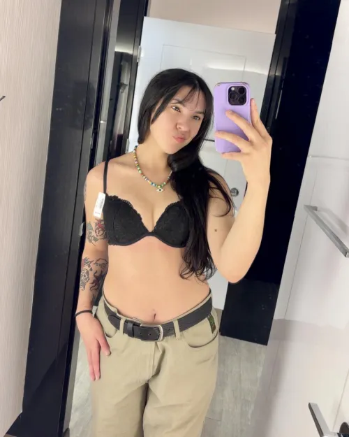 Thumbnail Body Confidence: Flaunting My Curves by Ariana_x_leblanc | barelylegalteens