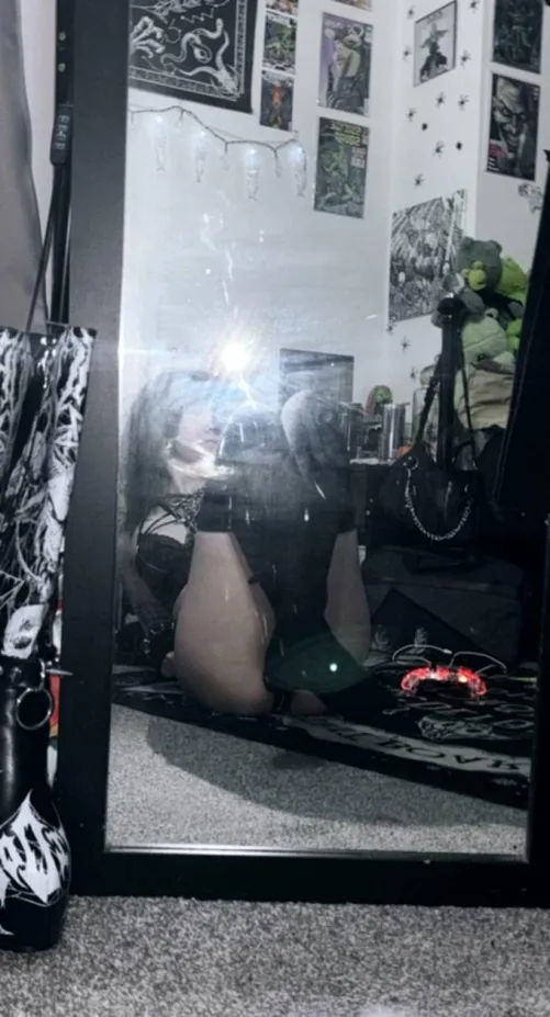 Thumbnail LivingDeadGothh's Sinful Temptation: Tasting Your Delicious Soul | SceneGirls