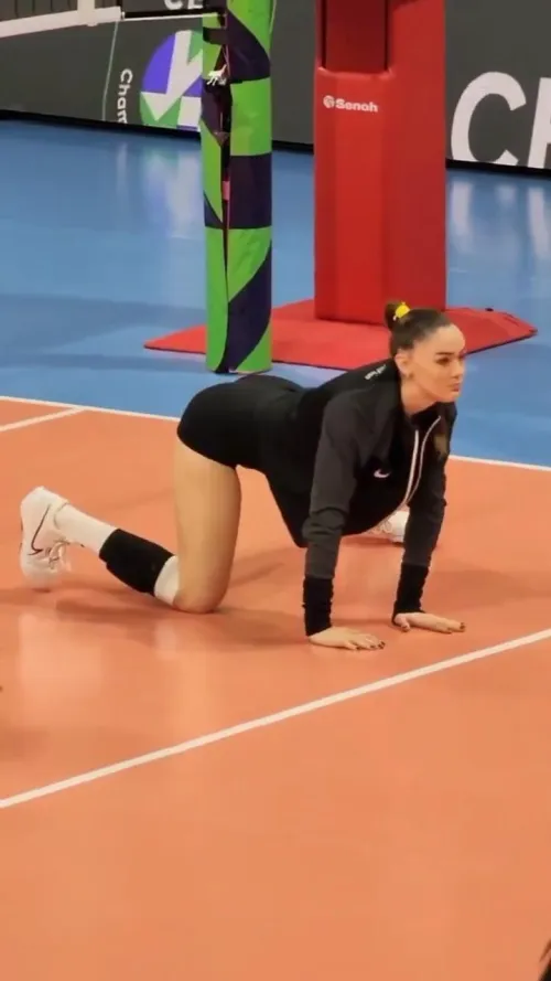 Thumbnail Zehra Gne VolleyballGirls Insight by CandaceKnight12
