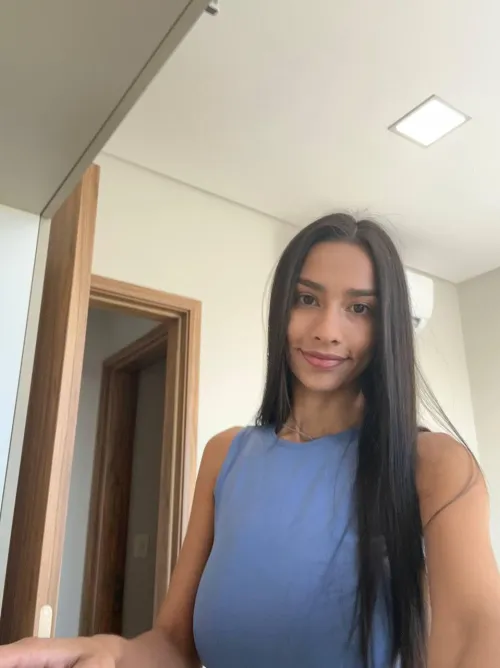 Thumbnail Captivating Beauty: Dive into SorrelSpice's Busty World
