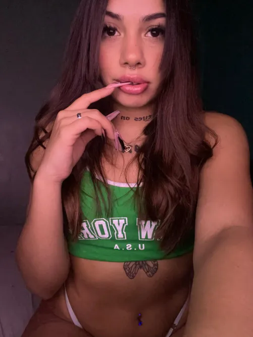 Thumbnail Unleashing a Fashion Statement with a Croptop | Old_Raccoon891