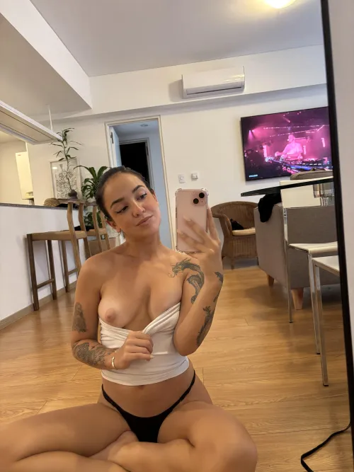 Thumbnail Mirror Selfies & Boobs - PunkGirls' ItsBabyyMiaa