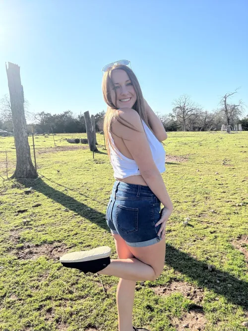 Thumbnail Sunshine Vibes: Dive into Sasha_jo94's World