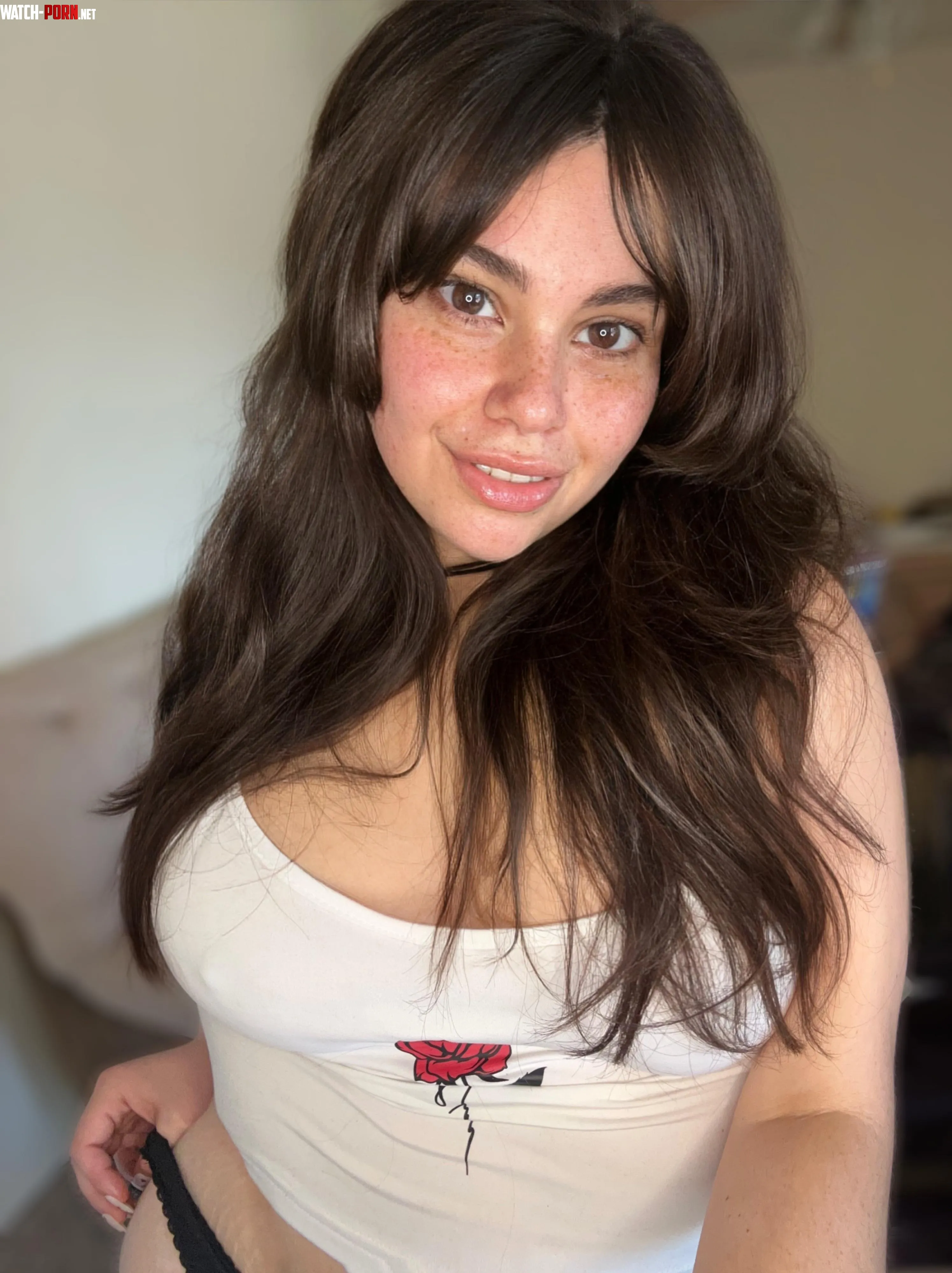 No makeup and no pants by mollyzedolly