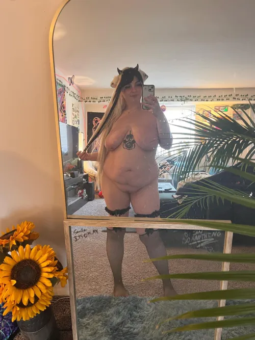 Thumbnail Tasty and curvy by LittlePrincessGracie - Satisfying Curvy Display
