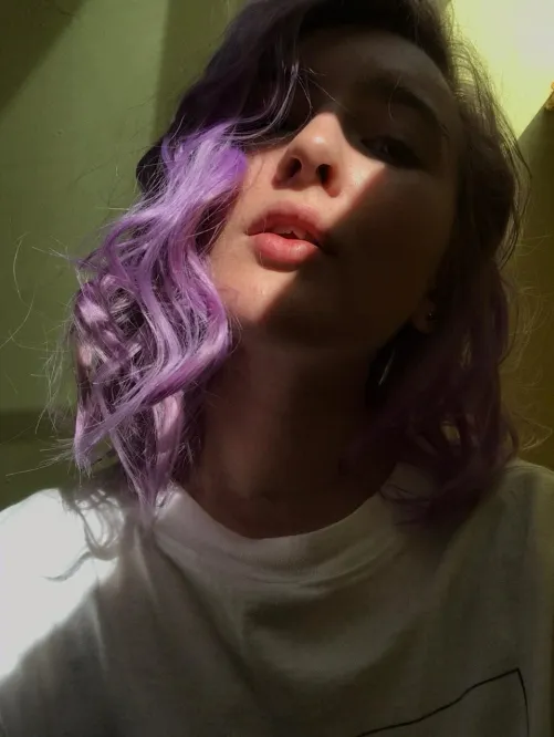Thumbnail BeautyPassion_: Embracing the Love for Purple | GirlswithNeonHair