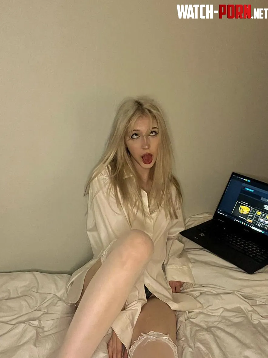 The face I make when you first slide it in by Brilliant_Norma