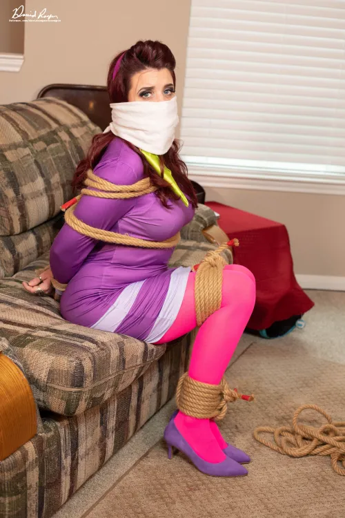 Thumbnail Dangerprone Daphne's Trouble by DavidRoeperConcepts | Into the World of Damsels in Distress