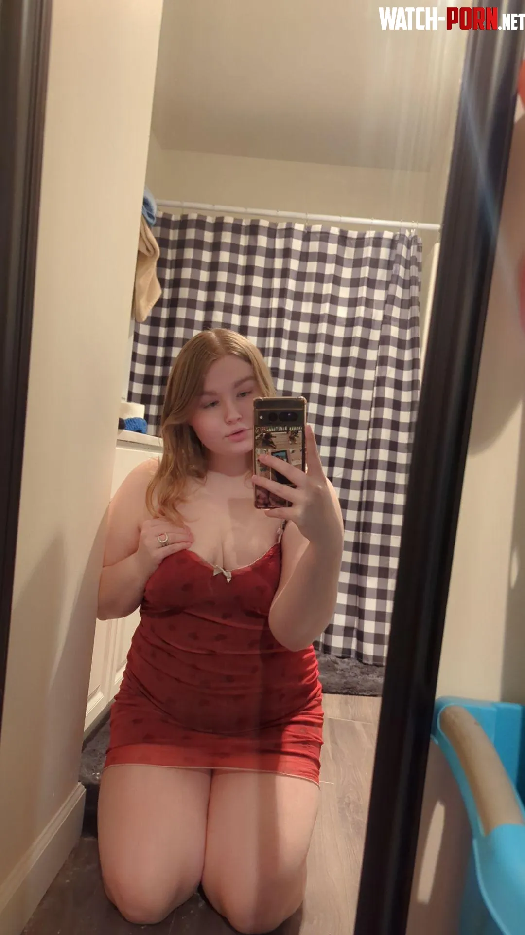 Come take this sexy lingerie night gown off of me  by Tarbear78