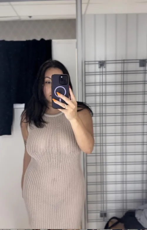 Thumbnail The Reason We Spend Forever in Fitting Rooms Revealed by peachyyypeaches