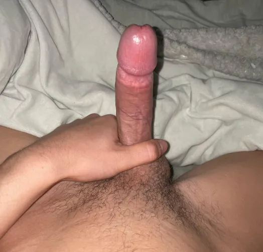Thumbnail Hot-Account-2025's Allure: Ladies, Are You Interested?