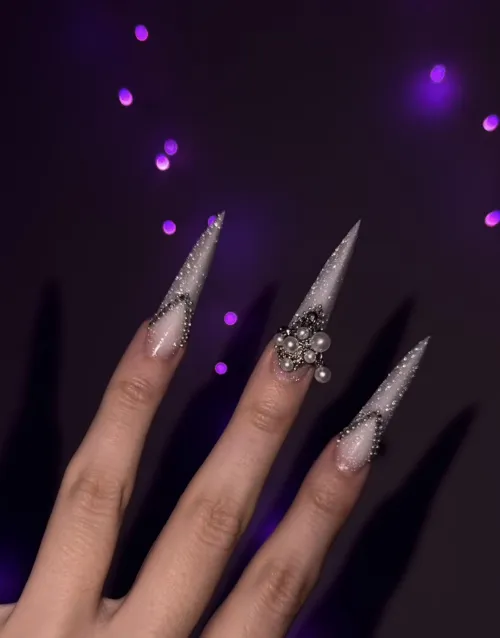 Thumbnail Nail Transformation: missy_pinky's Edgy NailFetish Story