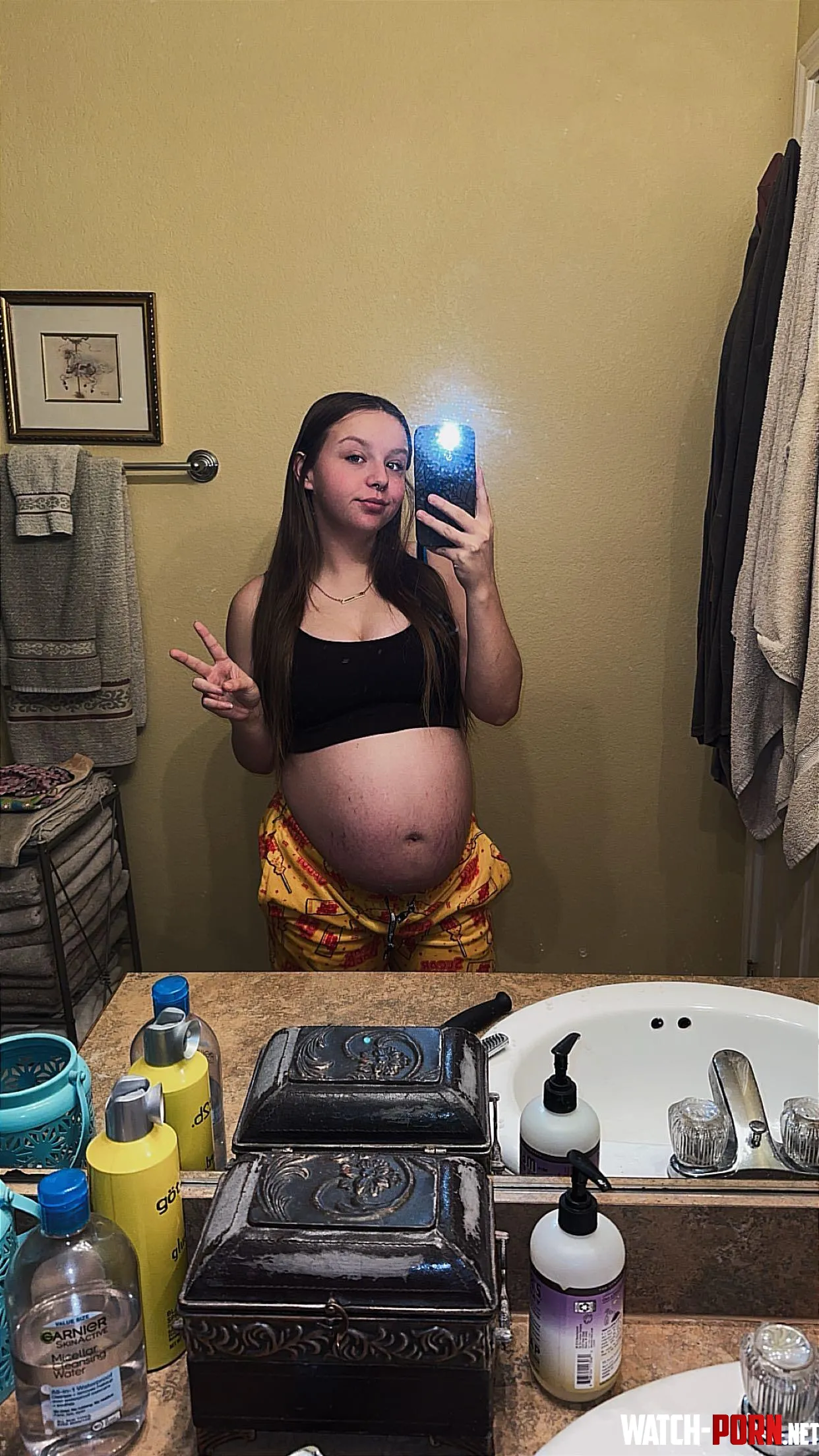 my preggo body needs some love by cassieonlyxo