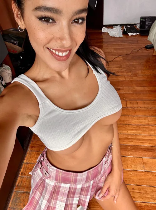 Thumbnail Dressing up for You: The Beauty of SweetAshXO
