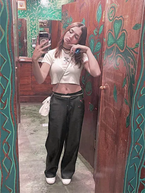 Thumbnail Focusing on Croptop Fashion | croptopgirls by JadelynKaia