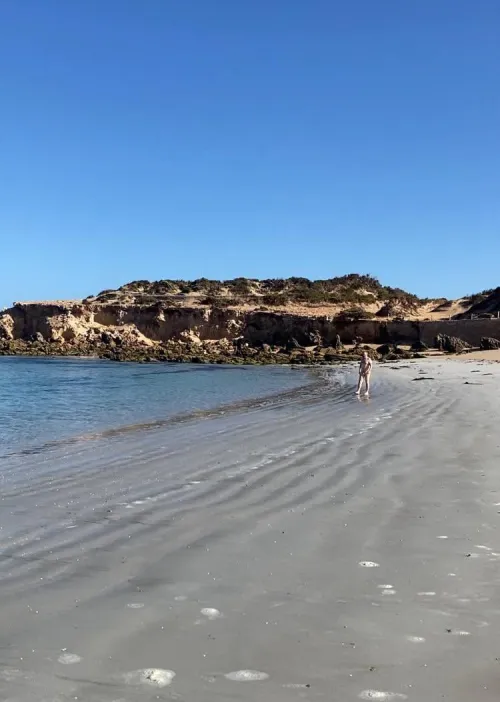 Thumbnail Funandenjoyment’s Beach Escapade in GWAustralia
