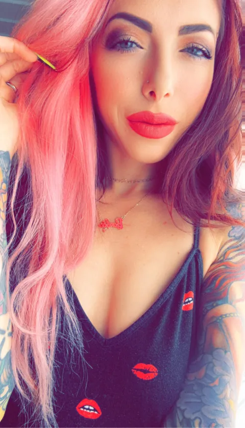 Thumbnail Weak and Desperate for Attention: The Appeal of Neon Hair | GirlswithNeonHair