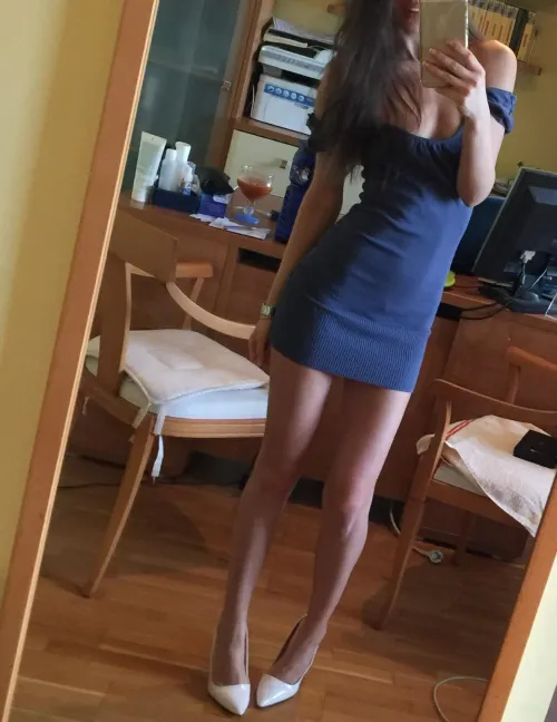Thumbnail Elegance in Every Step: Embracing Tight Dresses | TheClassyGoddess