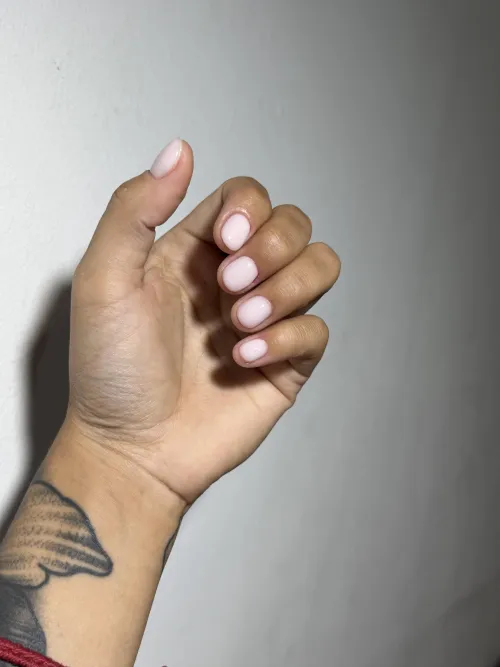 Thumbnail Nature Lover Tattooedqueen1_ Shares Her Nail Fetish Preferences