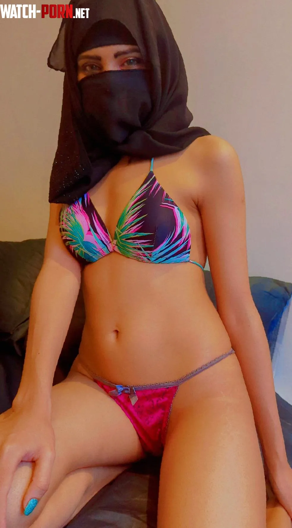 so horny i just rubbed one out in the shower by Leni_Lust