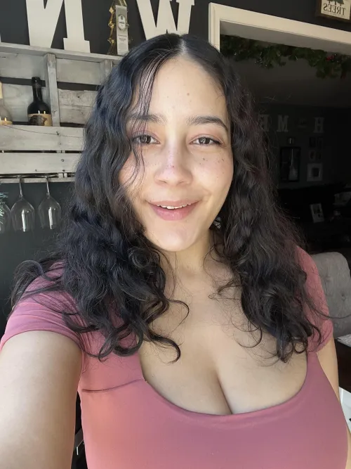 Thumbnail Ethnic Harmony: kammycumss' Latina x Black x White Blend
