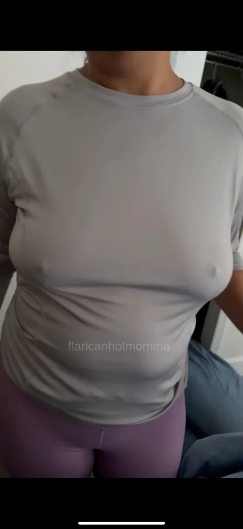 Thumbnail Enjoying FlaRicanHotMomma's Curves Coveredlt33 Charm in SexyButNotPorn