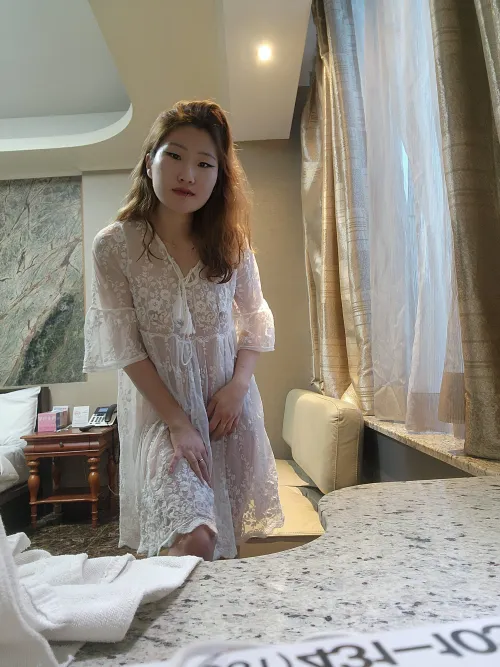 Thumbnail Captivating Smiles: Falling in Love with Her | Key-Egg-4961
