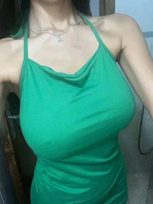 Thumbnail Discovering the Allure of Super Pointy Nipples with SorrelSpice