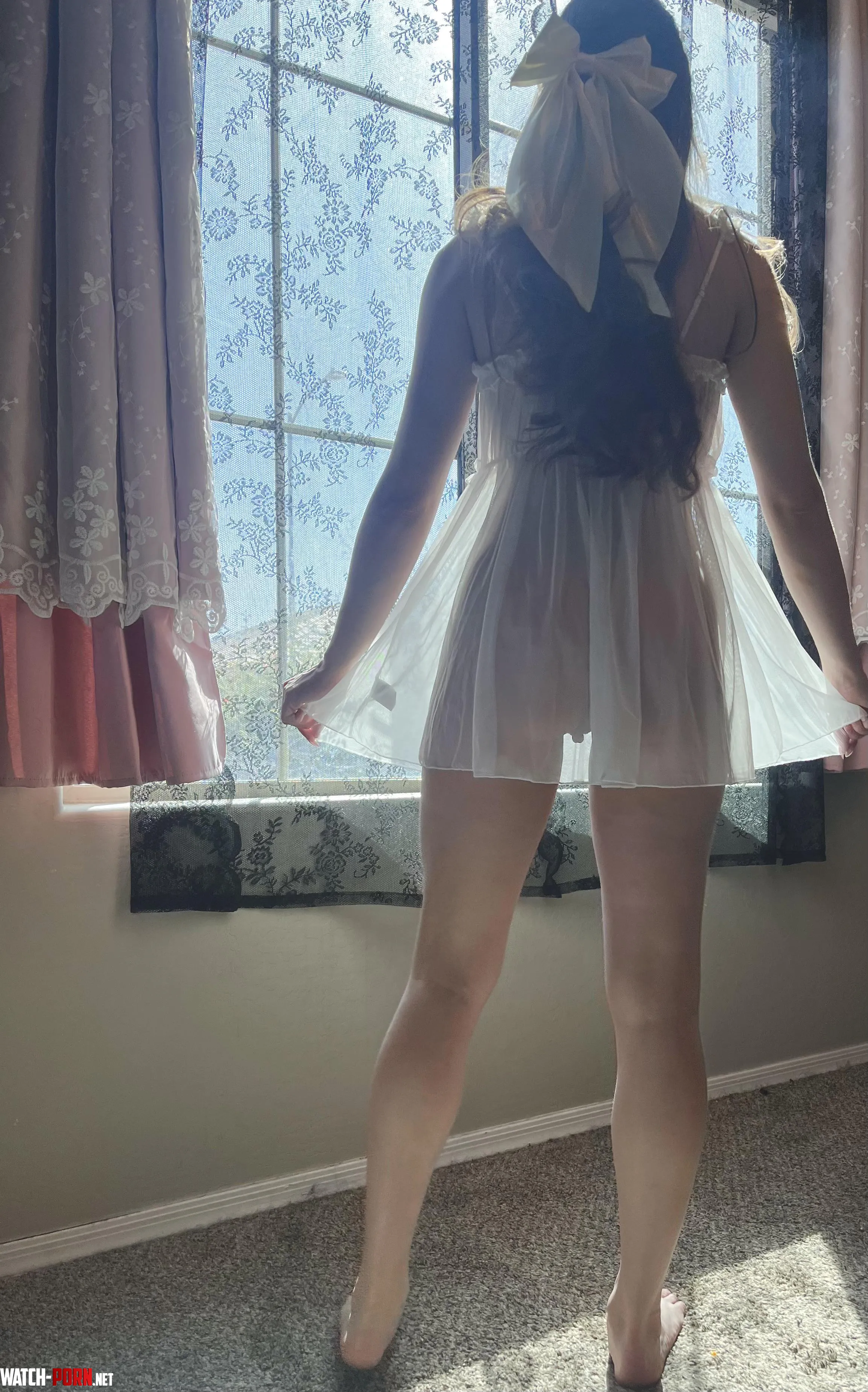 peekaboo  by Laceybellevoss