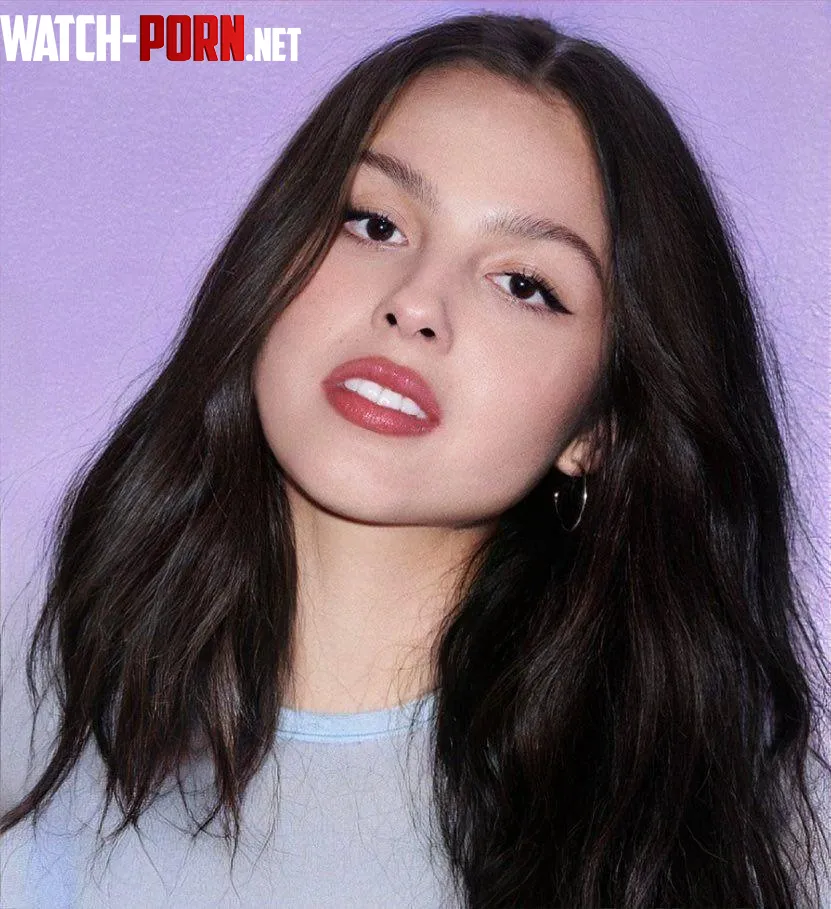 Olivia Rodrigo by Positive-Article-654