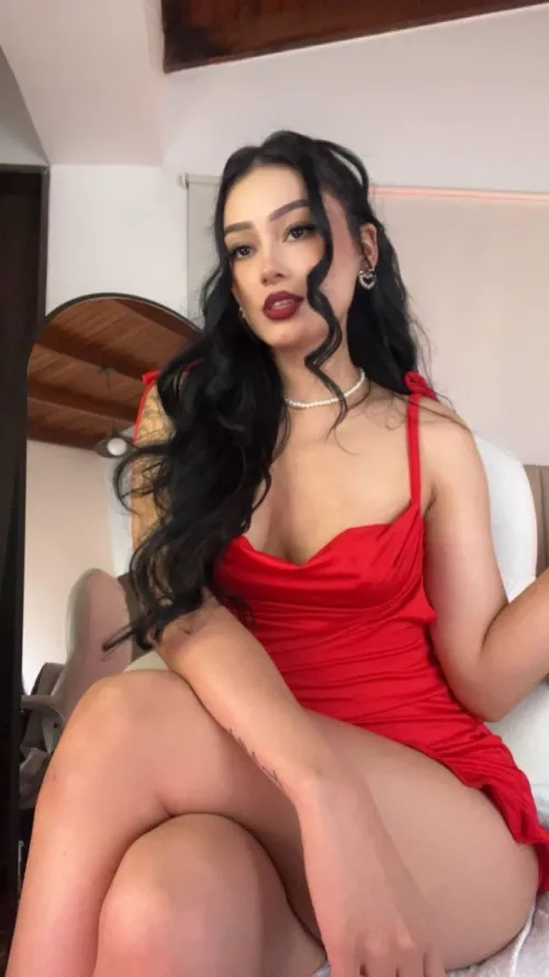 Thumbnail Red Dress Elegance: ambercastle20's Style Statement