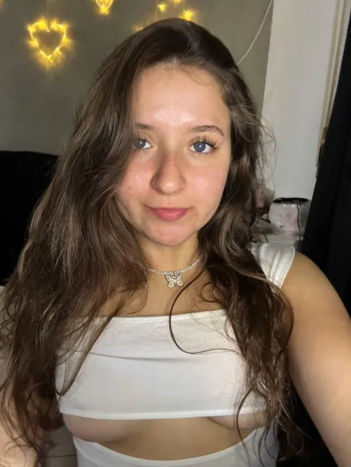 Thumbnail Unexpected Fits: Wearing the Wrong Shirt by Lovelivee