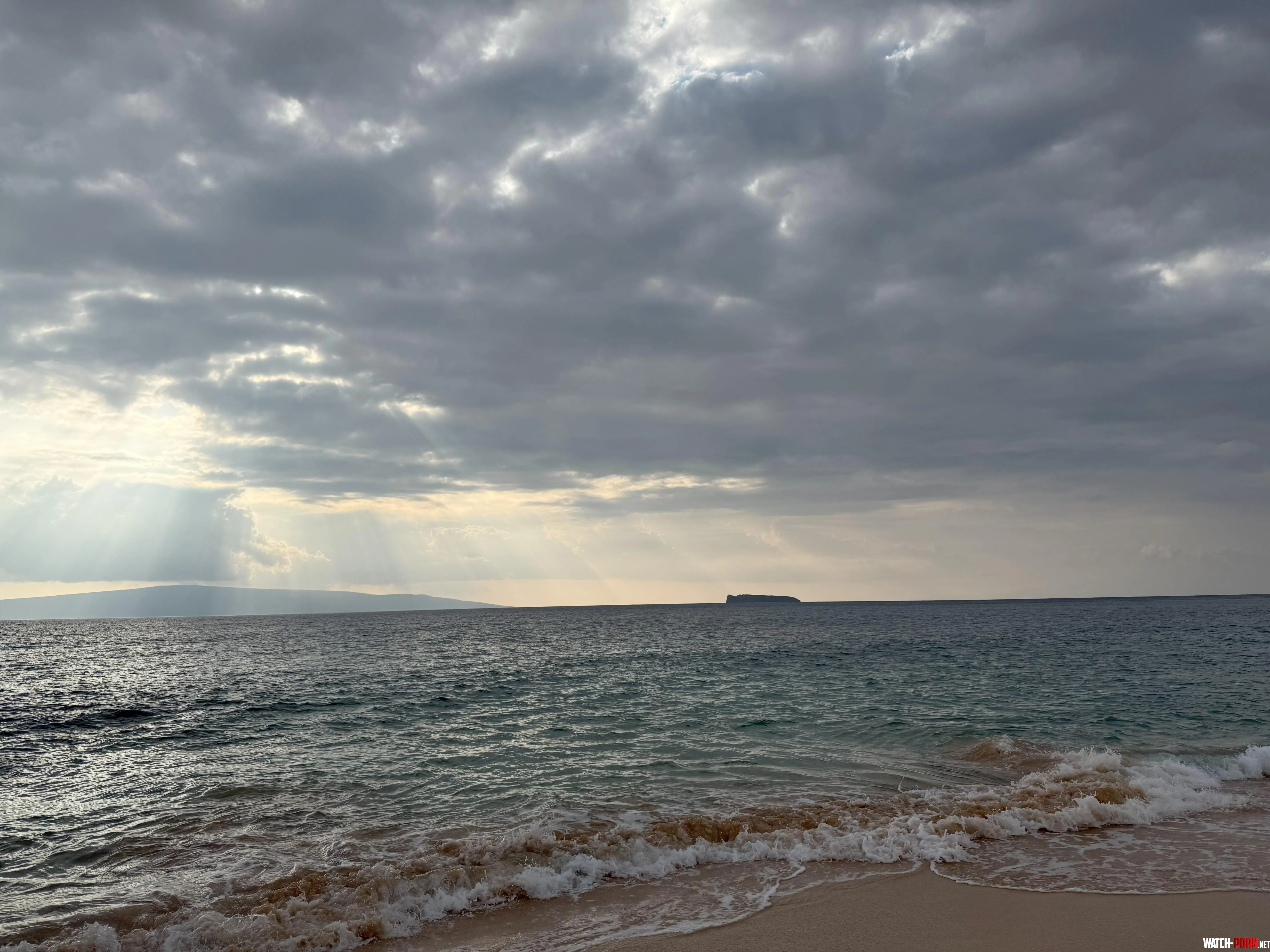 Makena Beach Maui by loztriforce