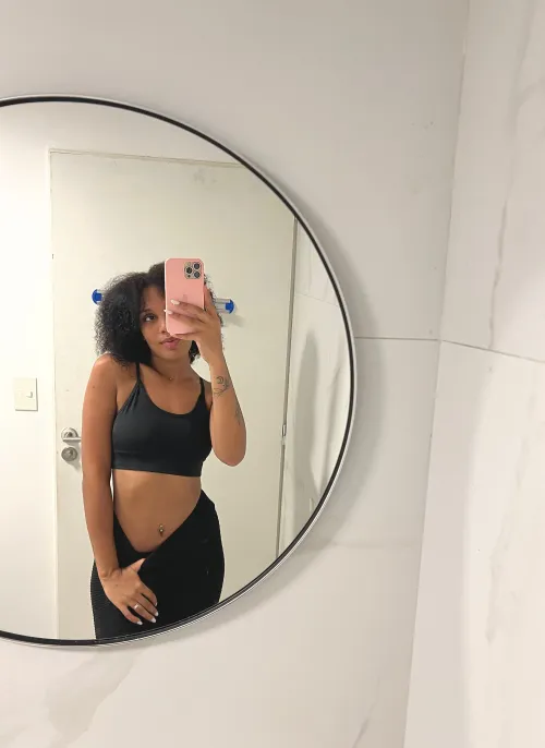 Thumbnail Pierced Belly Showcase: Croptop Confidence | Bellla_Gigglesz