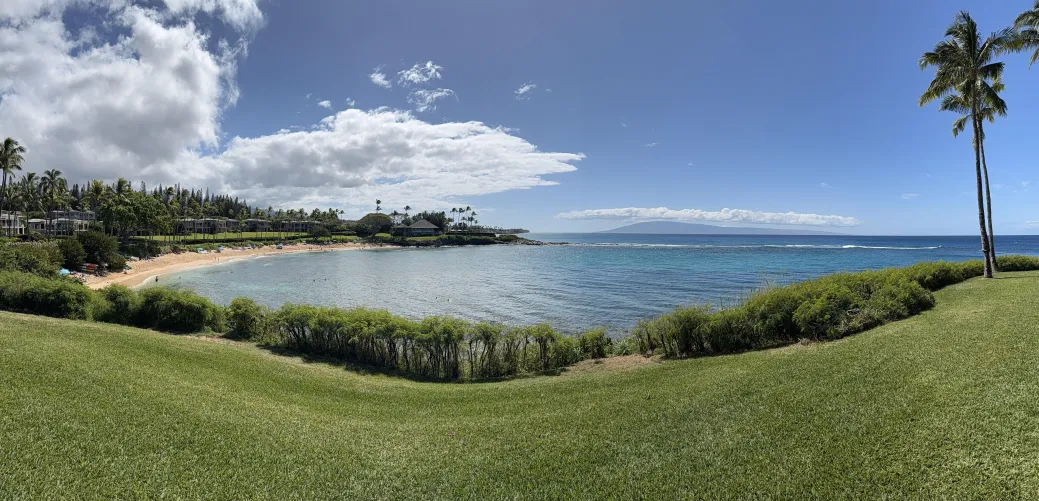 Thumbnail Maui's Tranquil Gem: Kapalua Bay Beach | loztriforce