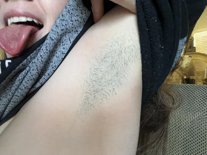 Thumbnail Discovering the Pleasure of My Natural Scent | baby_sophia20