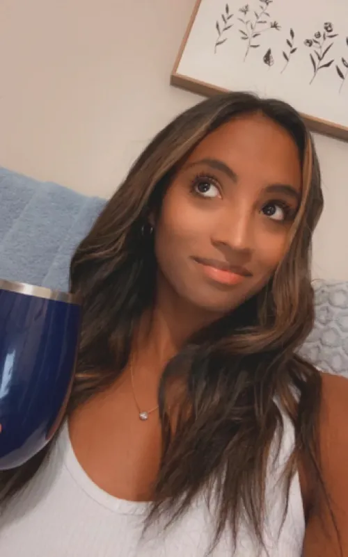 Thumbnail TheRealGiana's Evening Greetings: Basking in Ebony Cuties' Glory