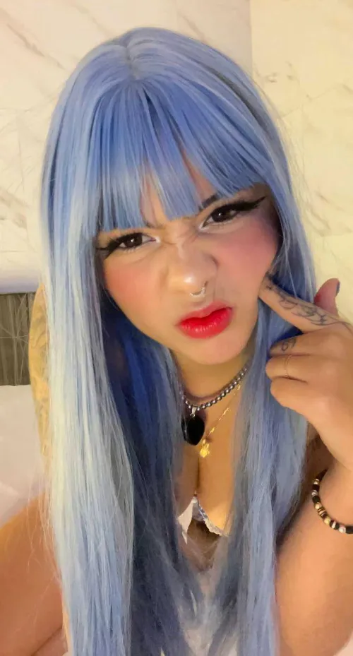 Thumbnail Dateless Weekend: Small-Difference6374's Neon Hair Chronicles | GirlswithNeonHair