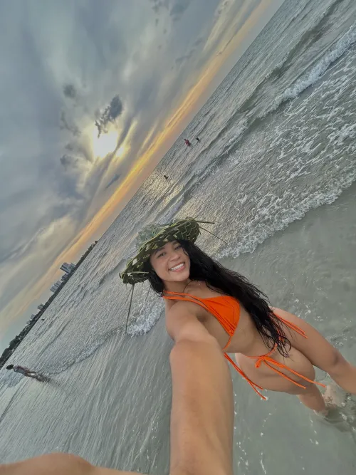 Thumbnail Beach Yearning: fierce-angel's BikiniBodies Reflections