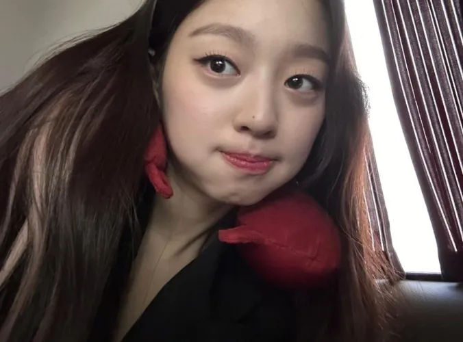 Thumbnail Lee Soo Min's Allure in kdramafap by Training_Odd