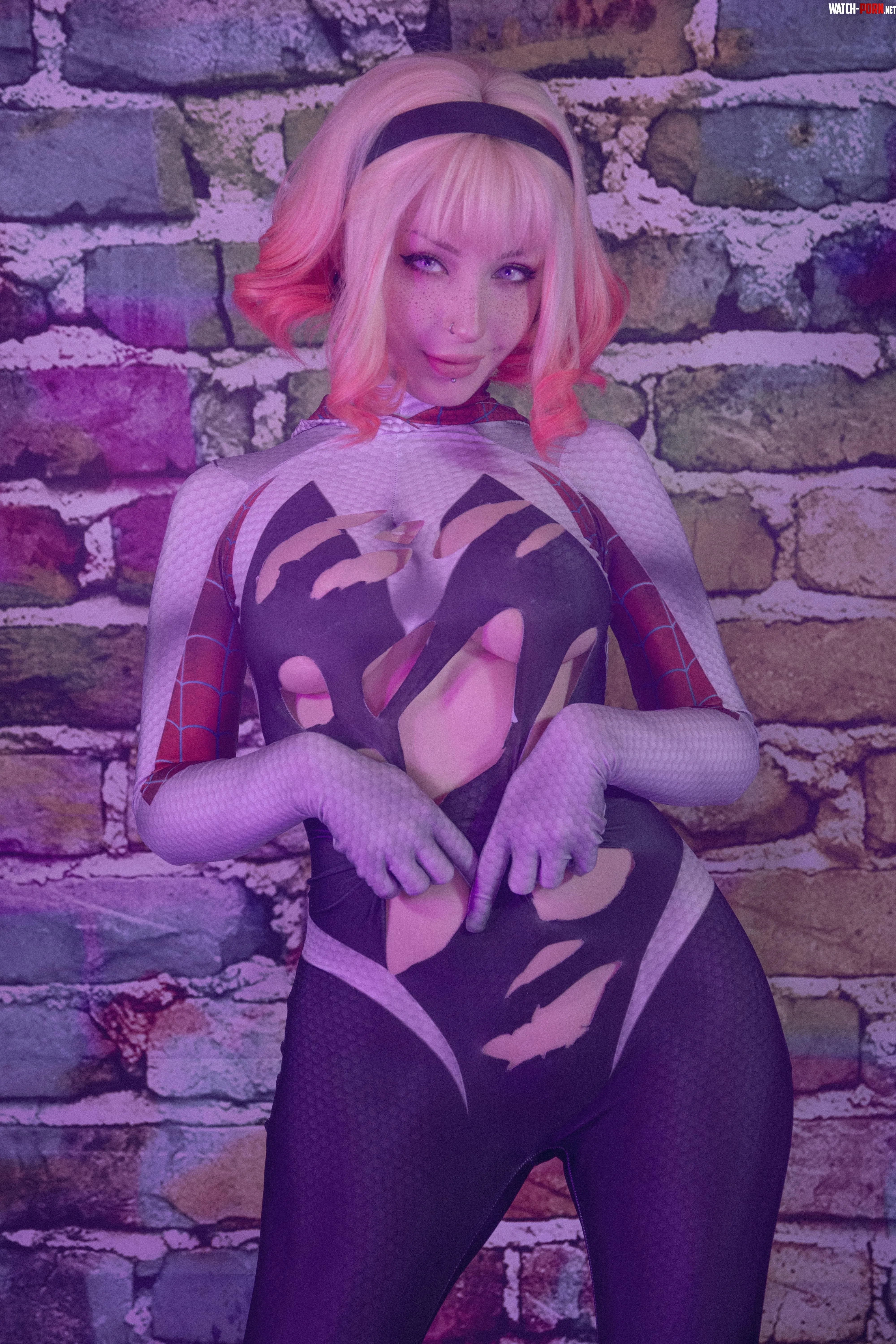 SpiderGwen attempt by me Shiroktsne by Weird-Doughnut7002
