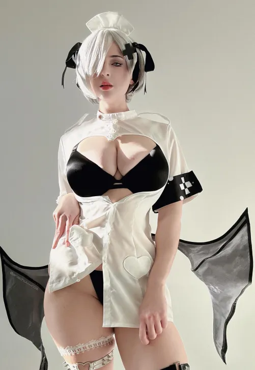 Thumbnail Ana Chuu's Stunning 2B Cosplay in 2Booty Category