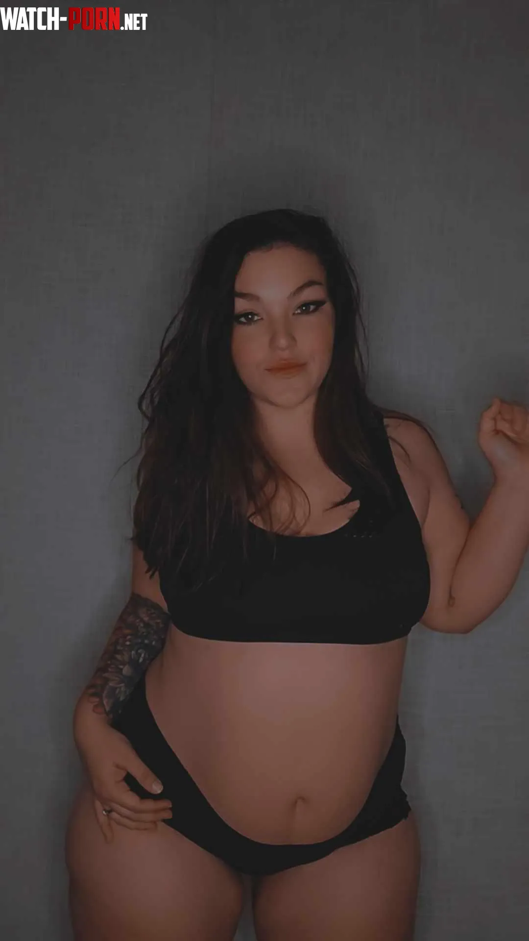 Im home and lonely I need you to come keep me company baby by xxxAJ27xx