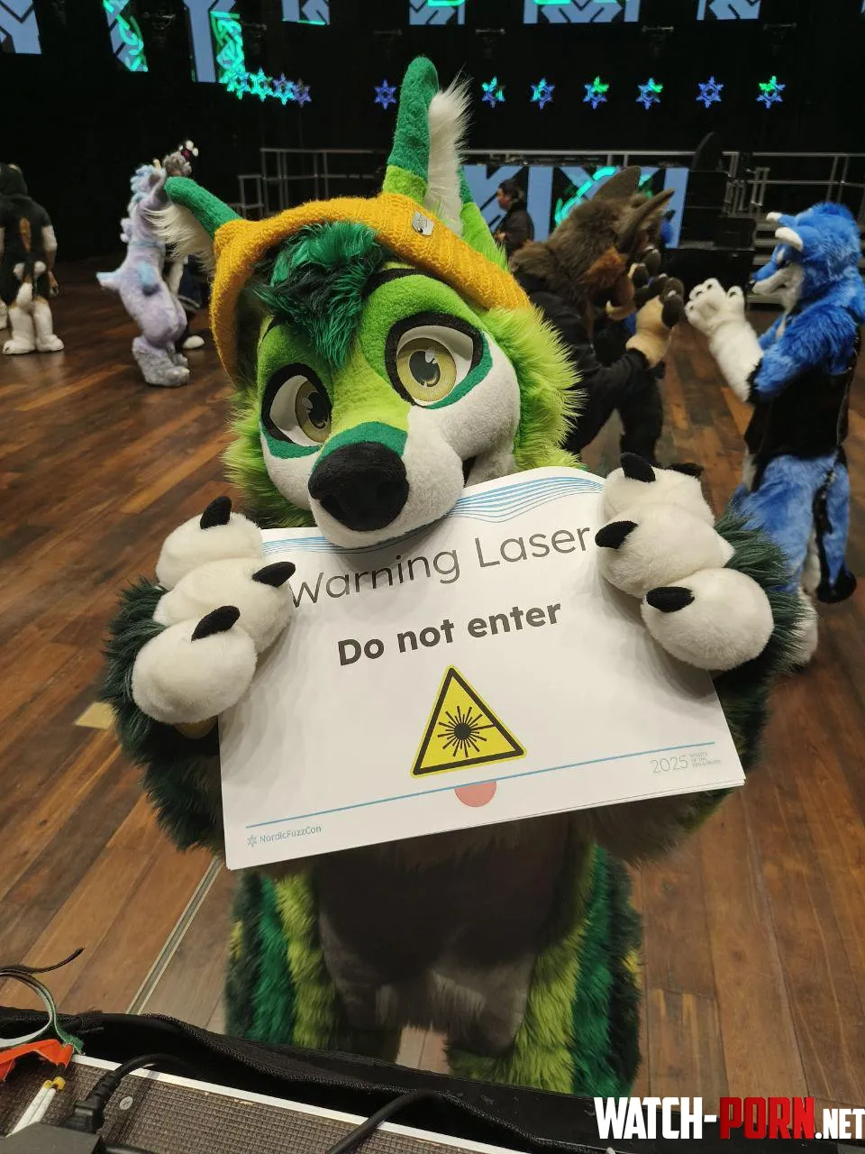 It said I cant enter not that I cant eat it by Larax22